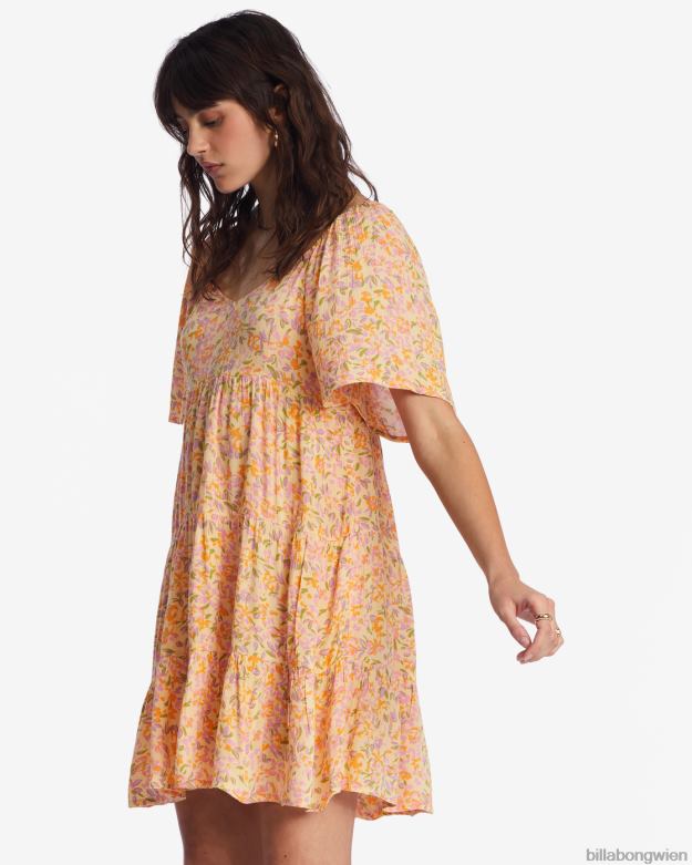Billabong Clothing 00V681948 | Billabong Nehmen Sie ein Risiko ein, Babydoll-Kleid Pfirsichpunsch Frauen