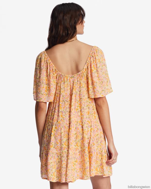 Billabong Clothing 00V681948 | Billabong Nehmen Sie ein Risiko ein, Babydoll-Kleid Pfirsichpunsch Frauen