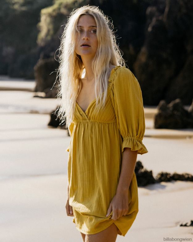 Billabong Clothing 00V682260 | Billabong perfektes Paradies-Babydoll-Kleid goldene Note Frauen